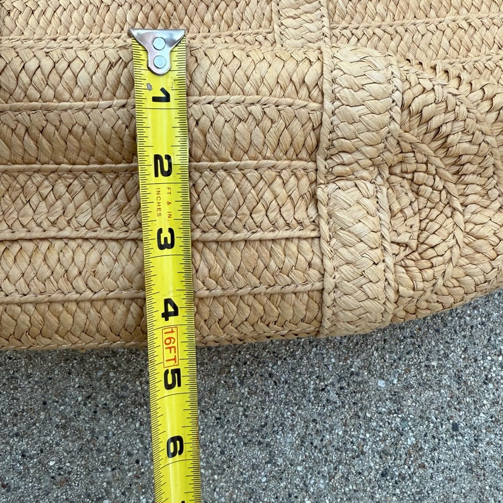 Draper James Straw Tote Bag with Floral Tie Scarf preloved - Picture 7 of 12